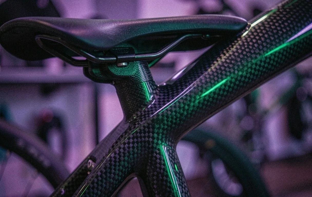 Technical carbon weave detail